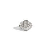 FSJ298-bague Rockaway-mini-pyramide-diamants-argent- vue-face-fond-blanc-ombre